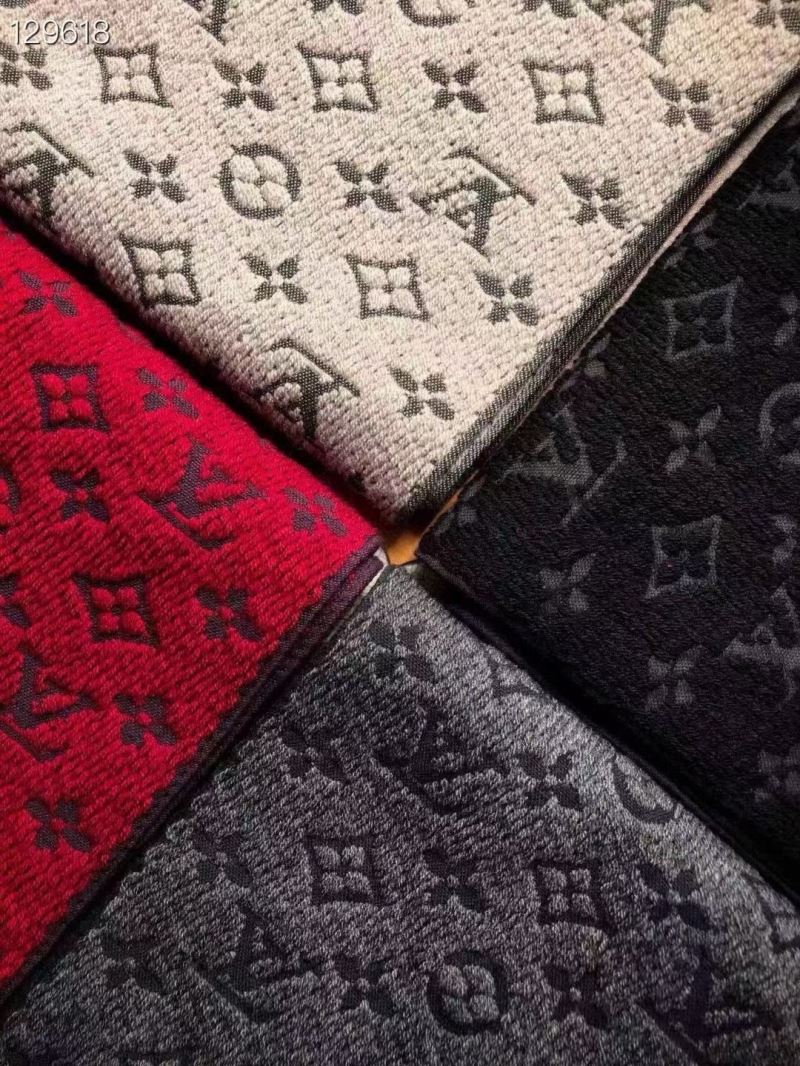 Louis Vuitton Scarf